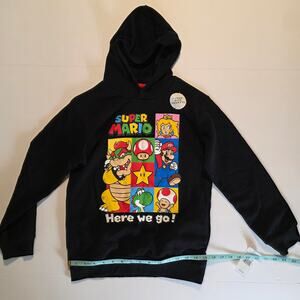 Super Mario Graphic T-Shirt – Size M – Black – Nintendo NWT